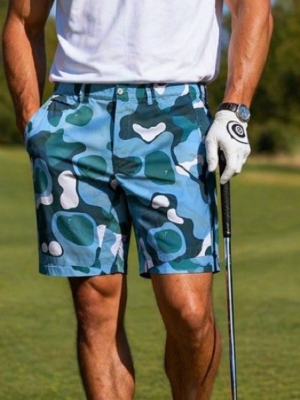 -William Murray Golf Flat Front Shorts Greens & Bunkers Design Men's Size W/34